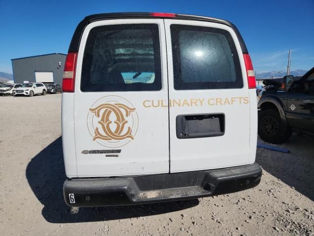 2014 Chevrolet Express G2500