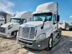 2014 Freightliner Cascadia Semi Truck