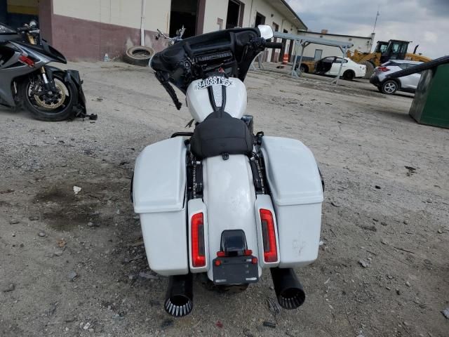 2024 Harley-Davidson Flhx