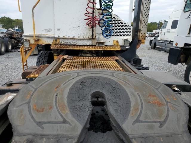 2011 Capacity TJ5000-Yard Truck