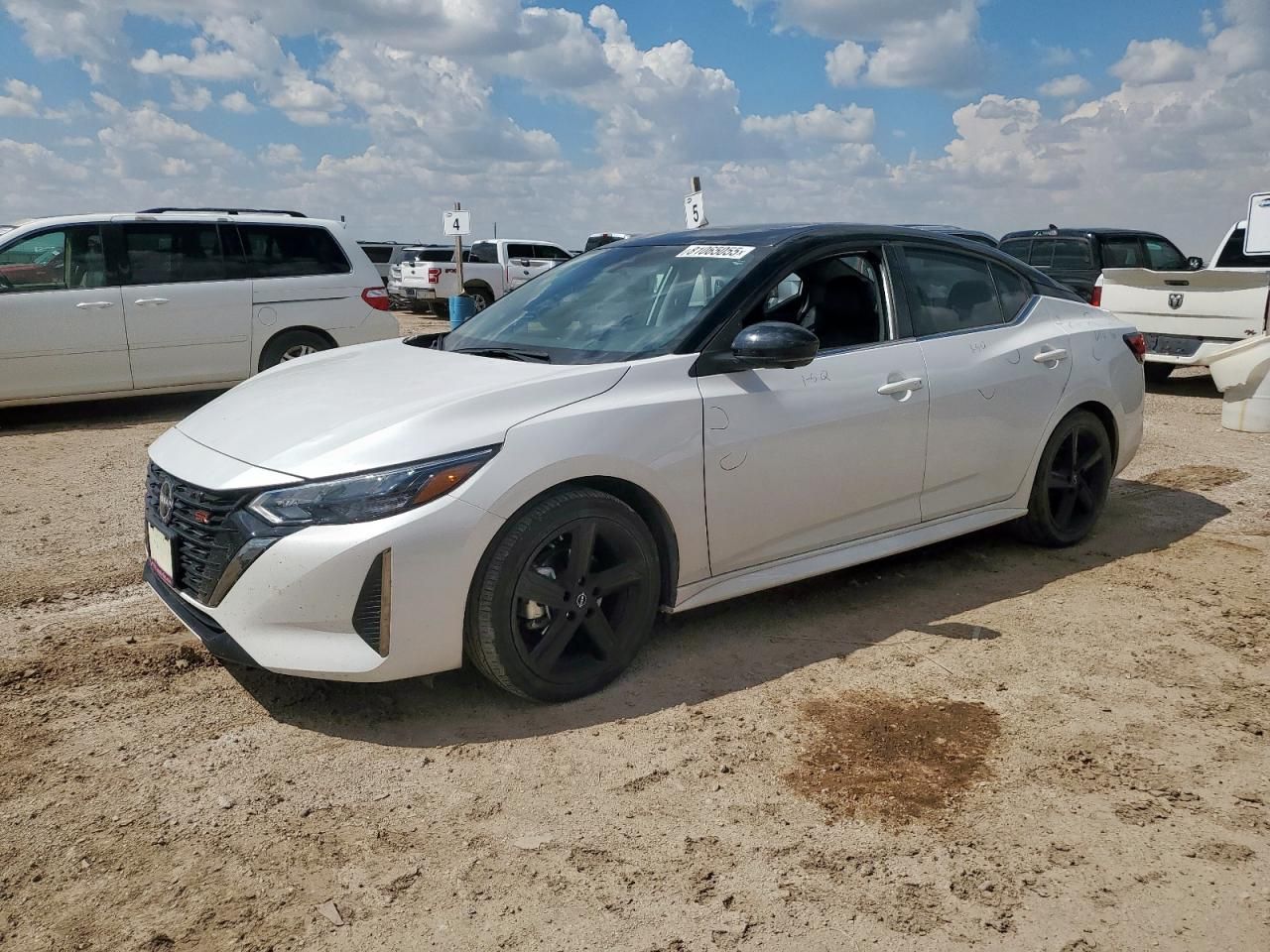 2024 Nissan Sentra sr