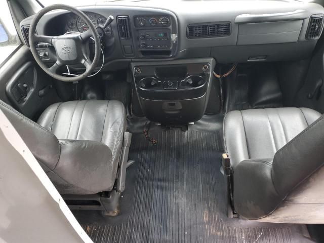 2002 Chevrolet Express G3500
