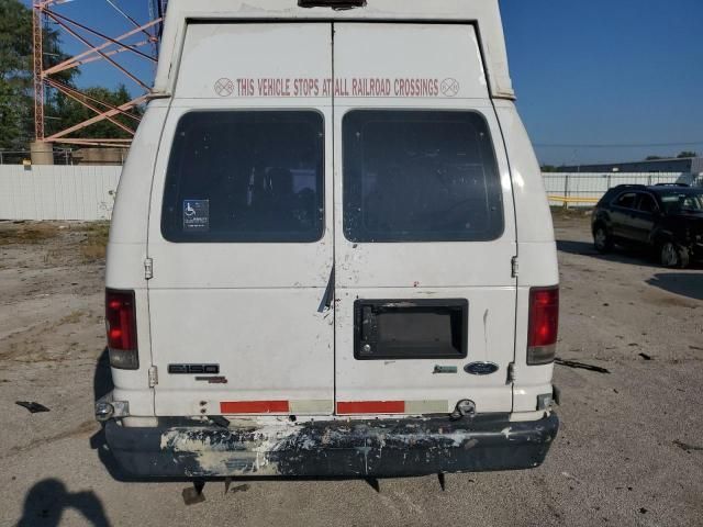 2013 Ford Econoline E150 van