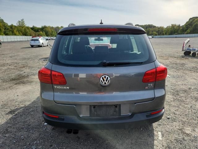 2016 Volkswagen Tiguan S