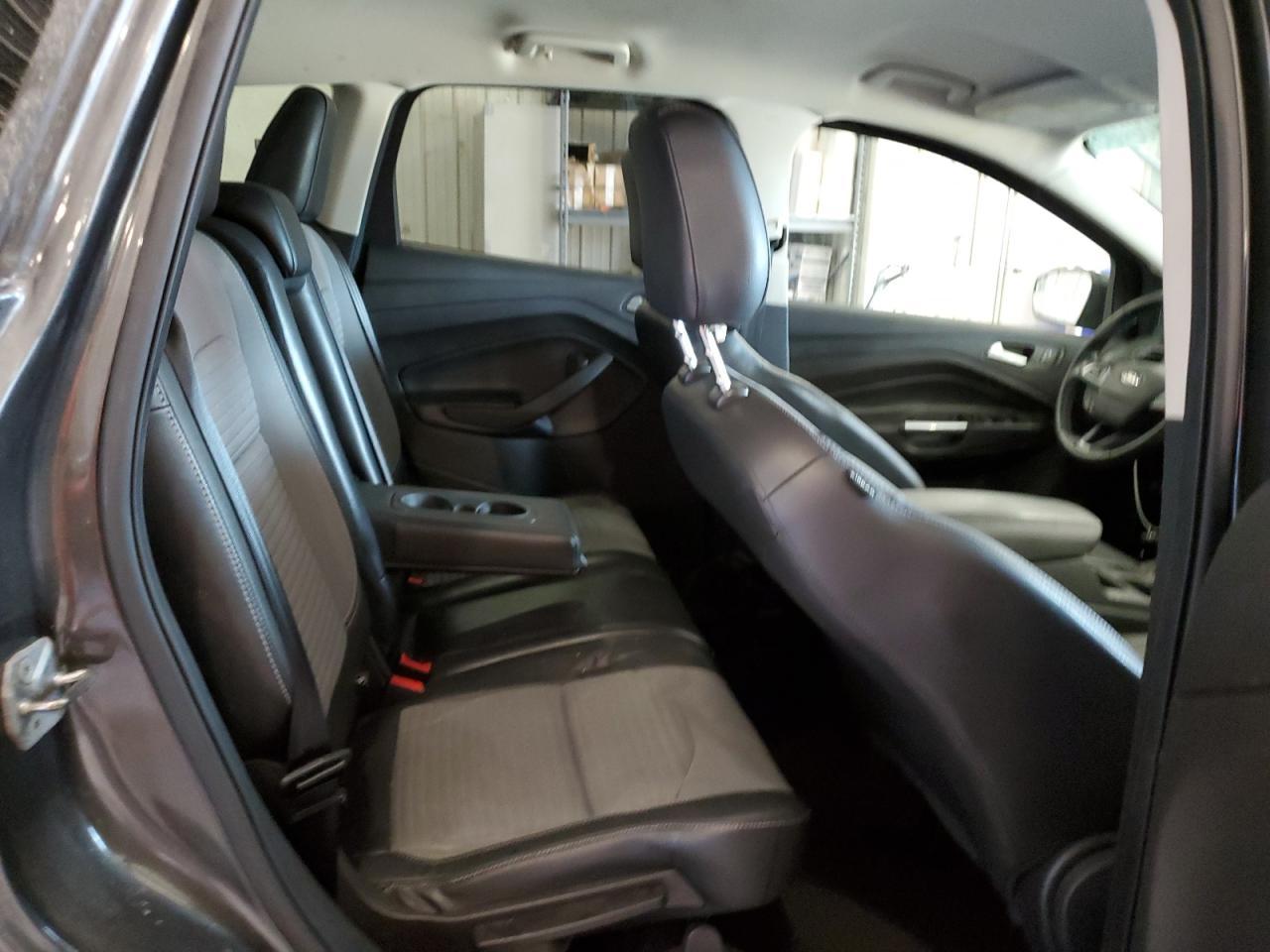 2019 Ford Escape se