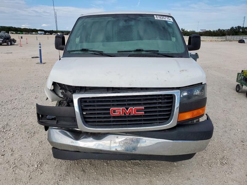 2017 GMC Savana G2500