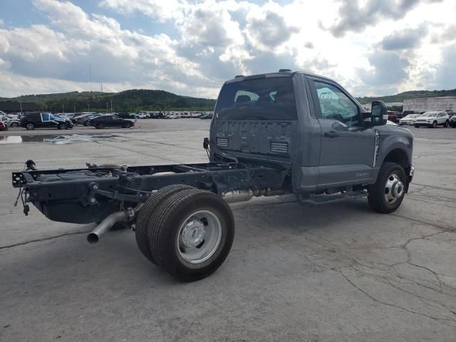 2024 Ford F350 Super
