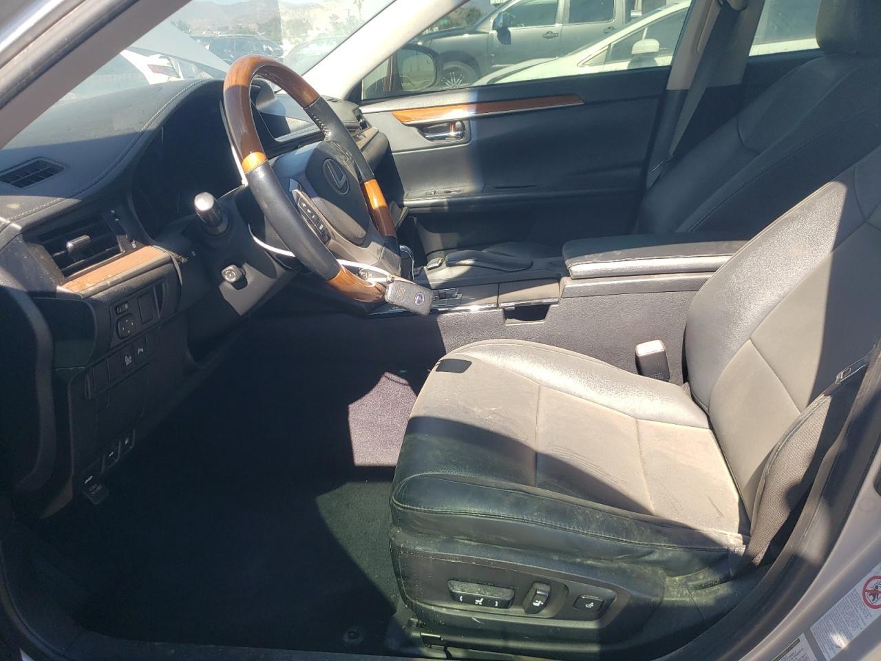 2013 Lexus Es 300h Base