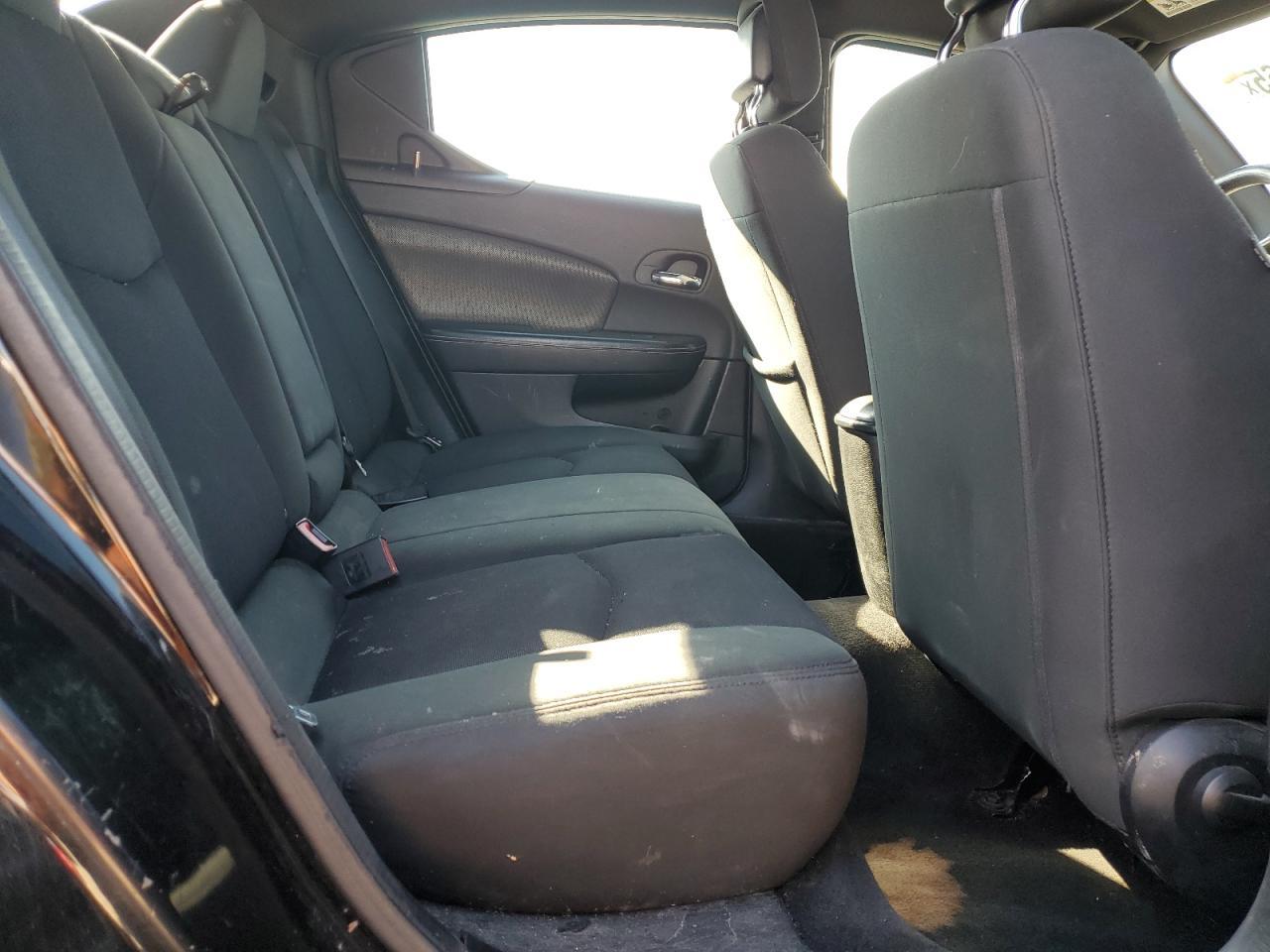 2014 Dodge Avenger se