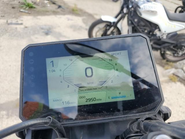 2025 Yamaha MTN690