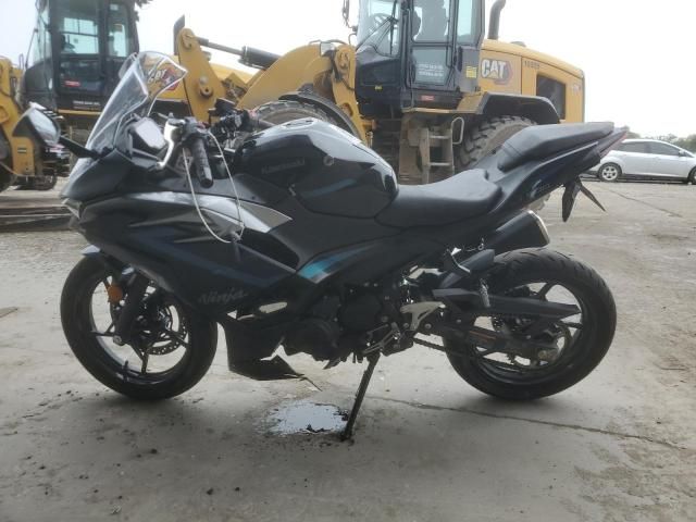 2025 Kawasaki EX500 A