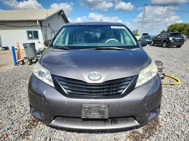 2012 Toyota Sienna
