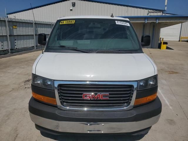 2018 GMC Savana G3500 LT