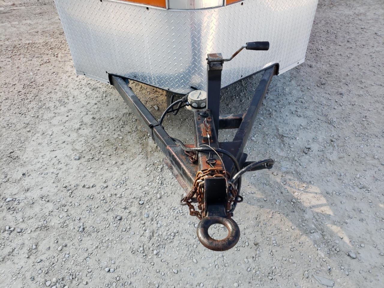 2009 Royal Cargo 2009 Royal Enclosed Cargo Trailer