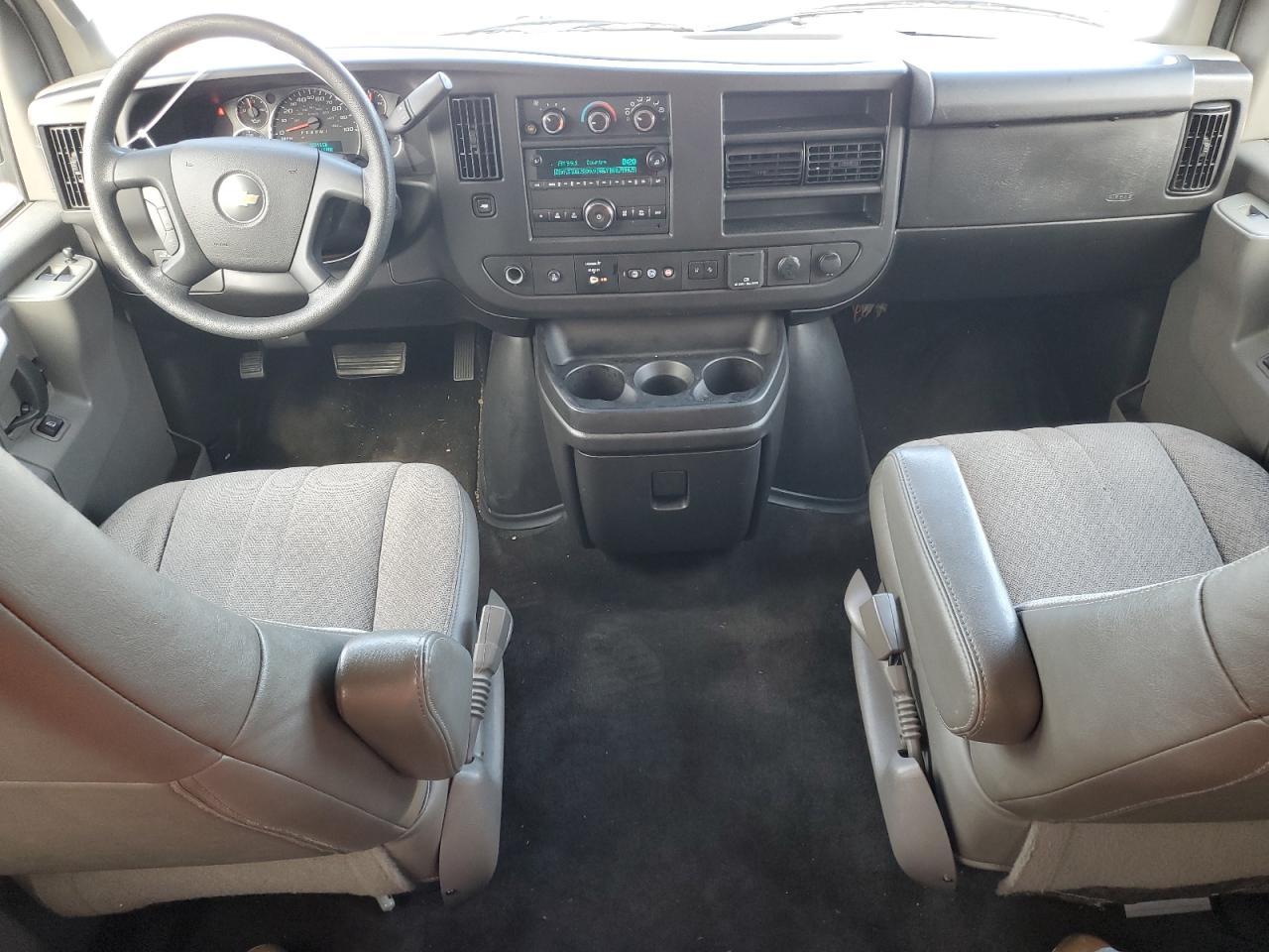 2019 Chevrolet Express G3500 LT
