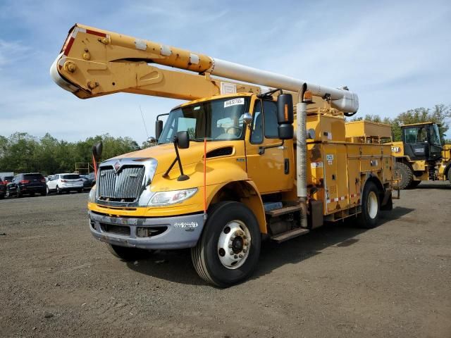 2011 International 4400 Bucket Truck
