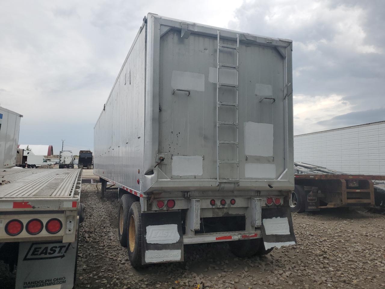 2003 East Manufacturing Trailer-Moving Van Trailer