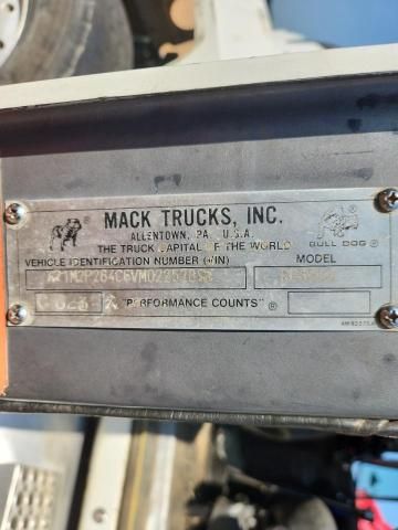 1997 Mack RD690S Dump Truck
