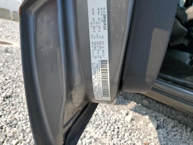 2008 Mitsubishi Raider LS