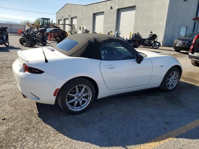 2016 Mazda MX-5 Miata Sport