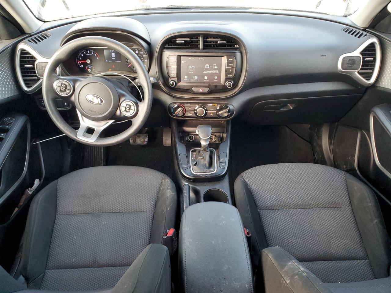 2021 KIA Soul lx