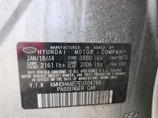 2014 Hyundai Elantra SE