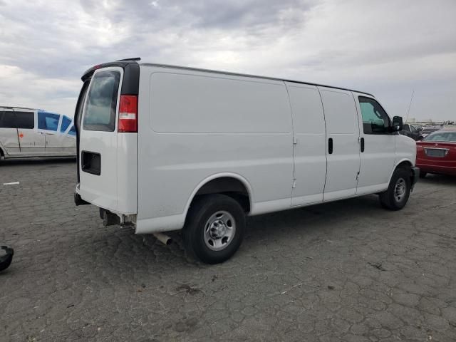 2018 Chevrolet Express G2500