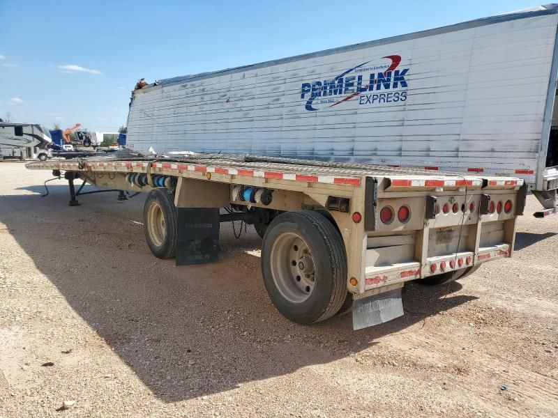 2003 Reitnouer Flatbed Trailer