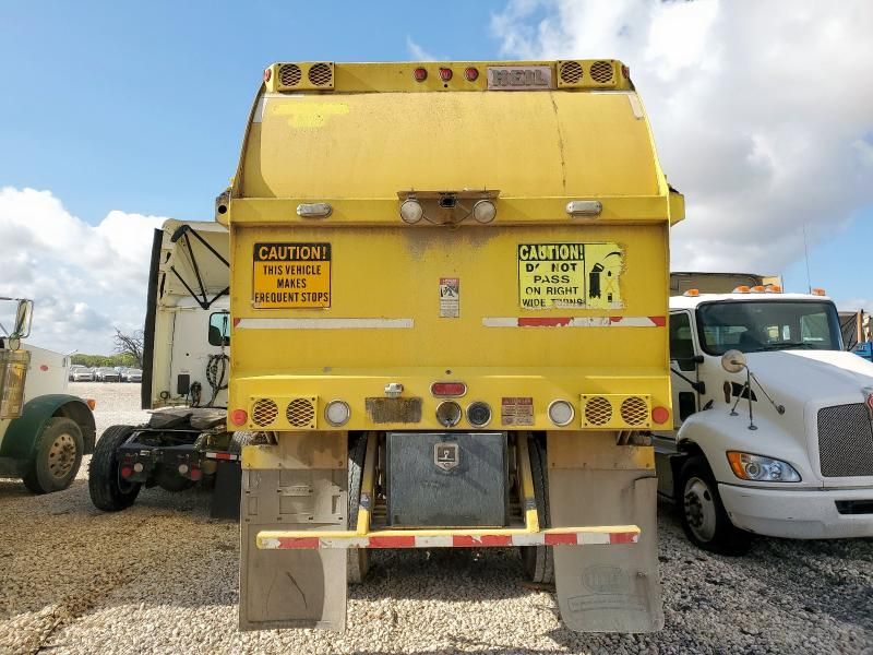 2016 Mack LEU600 Refuse Truck