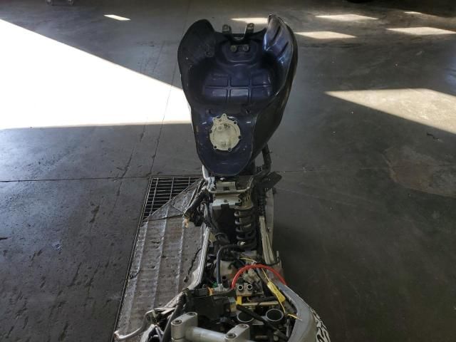 2005 Yamaha FZ6 S