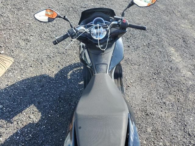 2015 Honda PCX 150