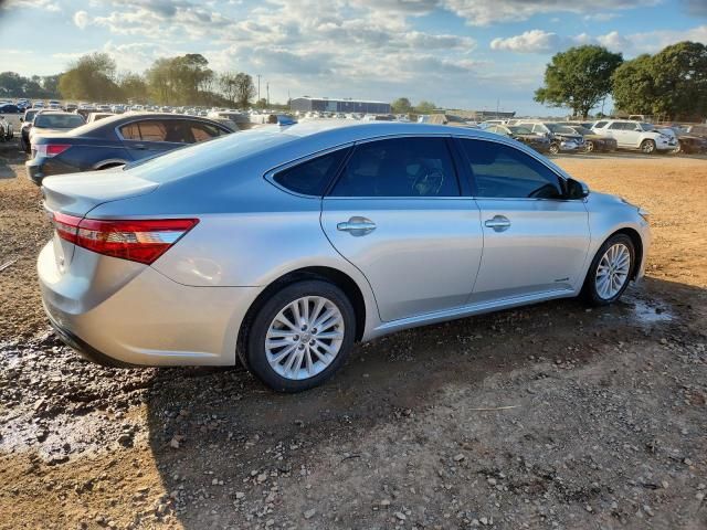 2013 Toyota Avalon Hybrid