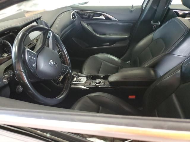 2017 Infiniti QX30 Base