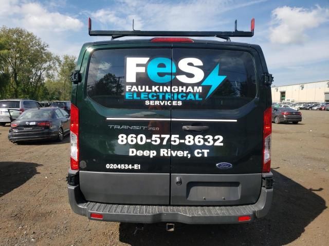 2018 Ford Transit T-250