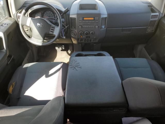 2004 Nissan Titan XE