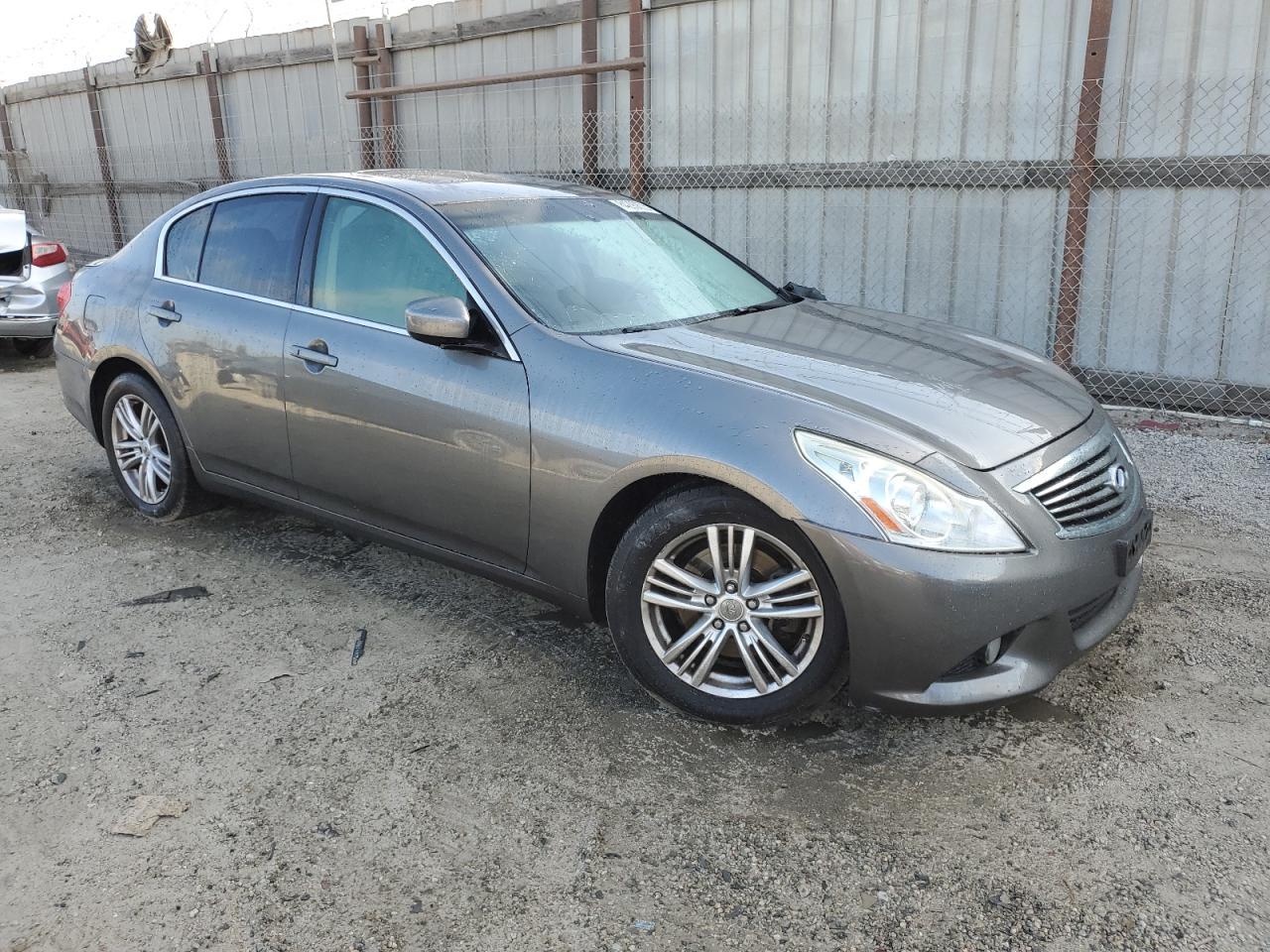 2013 Infinity G37 Base