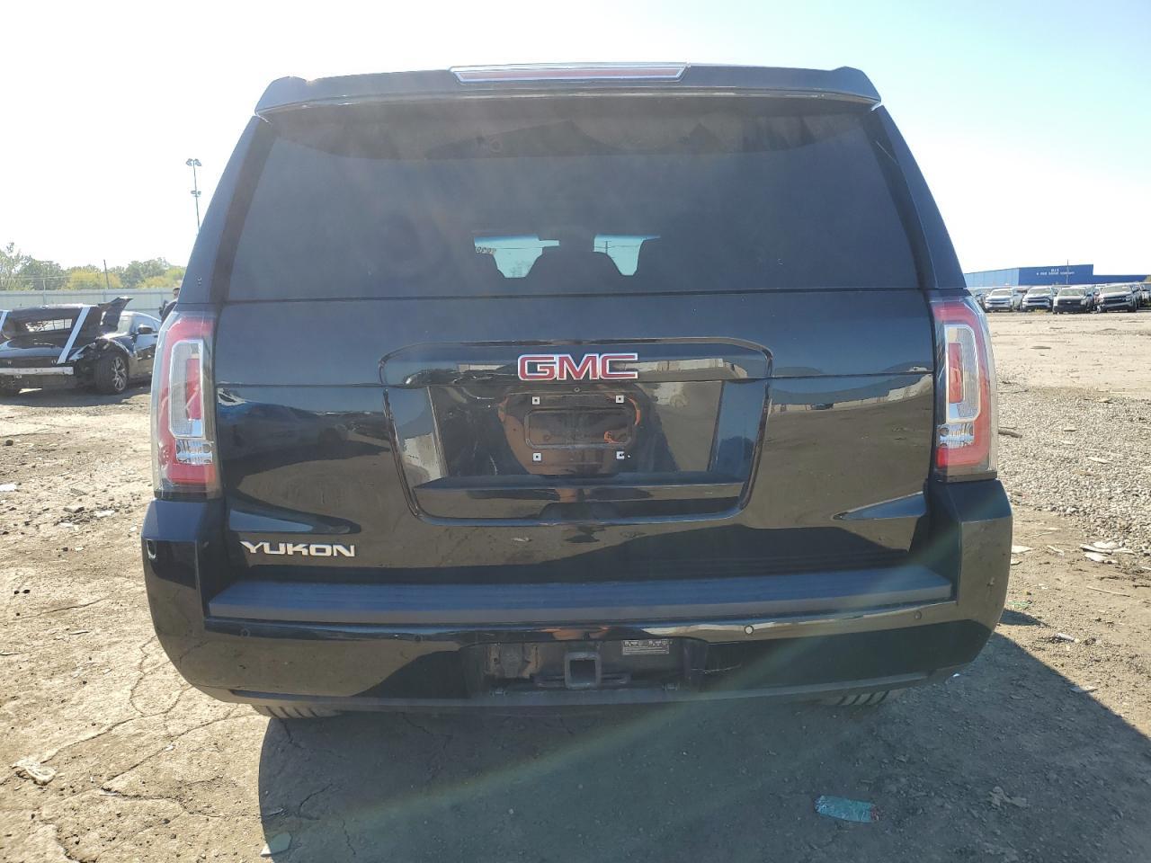 2019 GMC Yukon slt