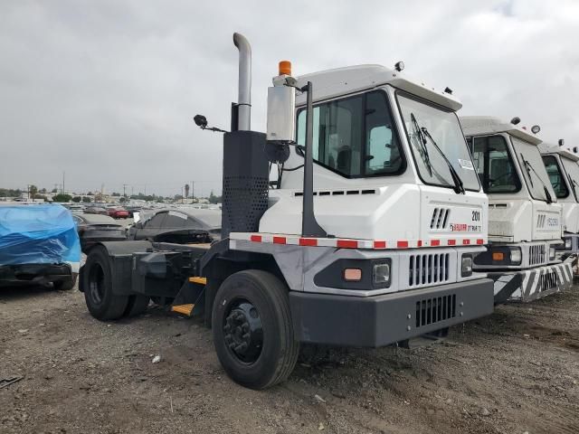 2019 Kalmar T2 4X2 Yard Truck