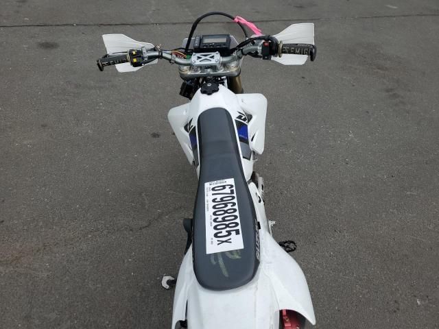 2022 Suzuki DR-Z400 SM