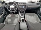 2016 Volkswagen Jetta SE
