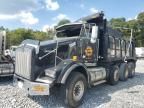2013 Kenworth T800 Dump Truck
