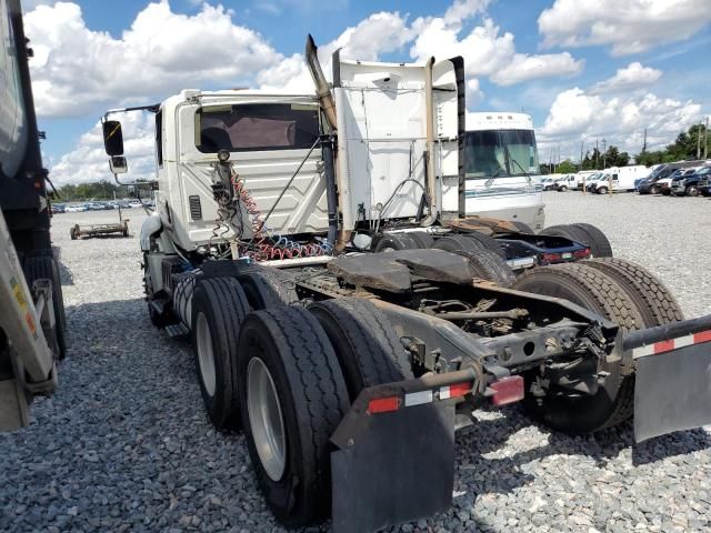 2016 International Prostar Semi Truck