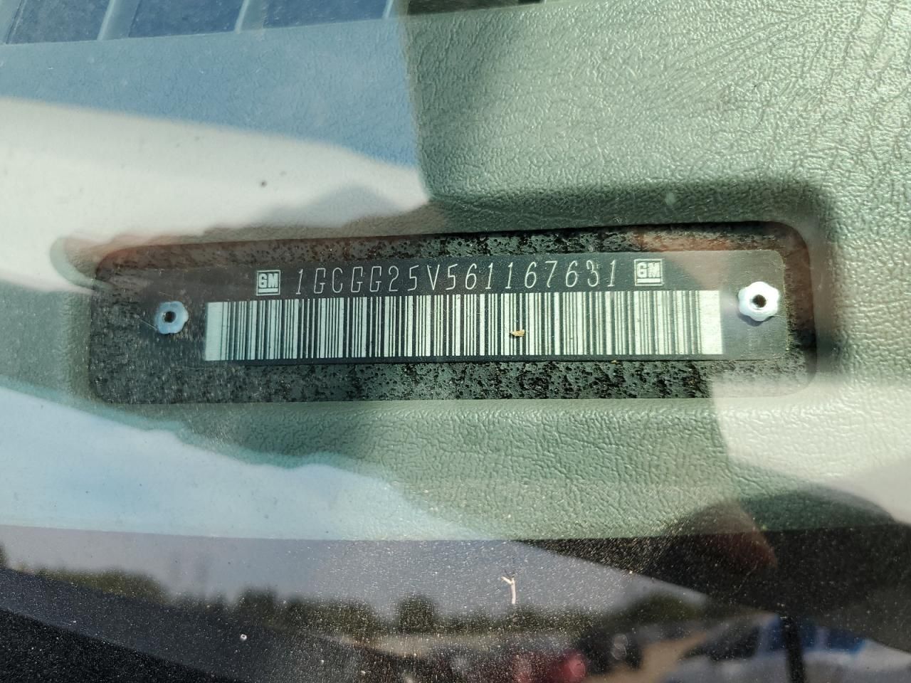 2006 Chev Express Cargo 2500 1