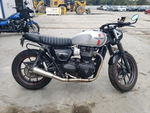 2017 Triumph 2017 Triumph Street Twin
