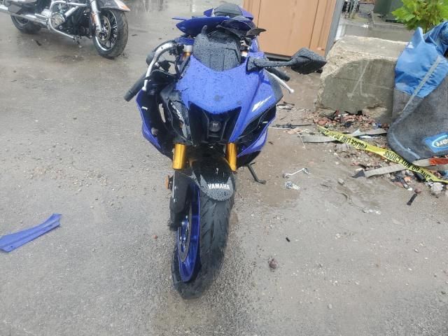 2025 Yamaha Yzfr7
