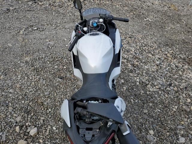 2025 Kawasaki EX500