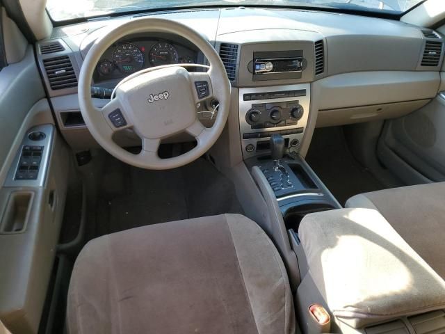 2006 Jeep Grand Cherokee Laredo