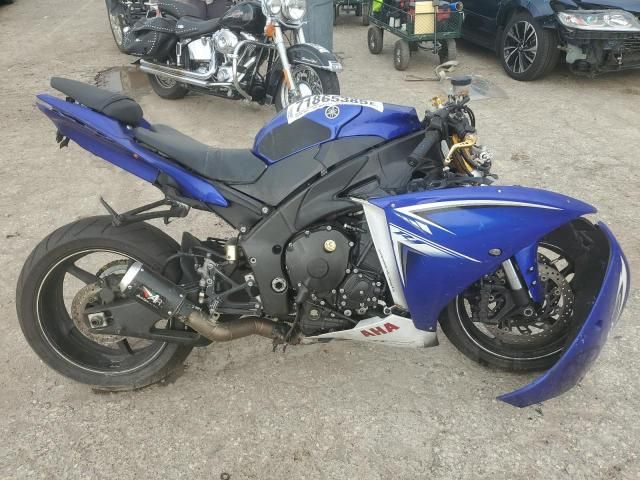 2011 Yamaha YZFR1