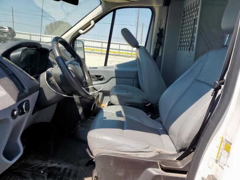 2016 Ford Transit T-250