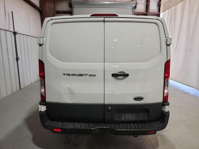 2019 Ford Transit T-250